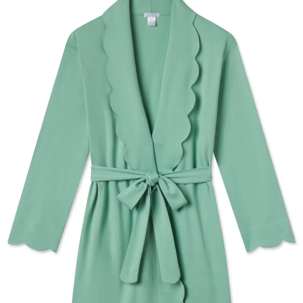 Pima Scallop Robe - Picture 5 of 7